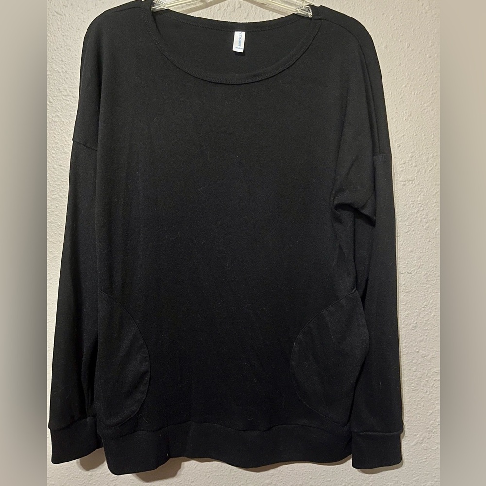 Ysyokow black  sweatshirt
